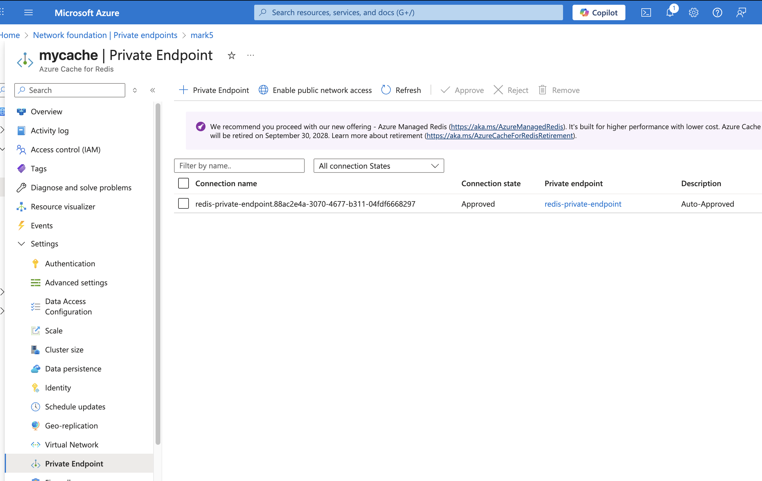 Redis Private Endpoint